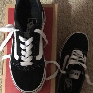 Kids vans size 12